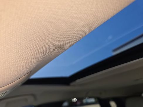 Used 2024 MAZDA CX-30 AWD 2.5 S w/ Premium Package image 22