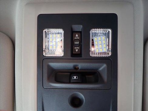 Used 2014 RAM 2500 Laramie w/ Convenience Group image 20