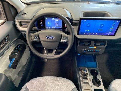 New 2025 Ford Maverick XLT image 11