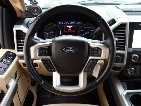 Used 2021 Ford F450 Lariat w/ Lariat Value Package AWD/4WD image 27