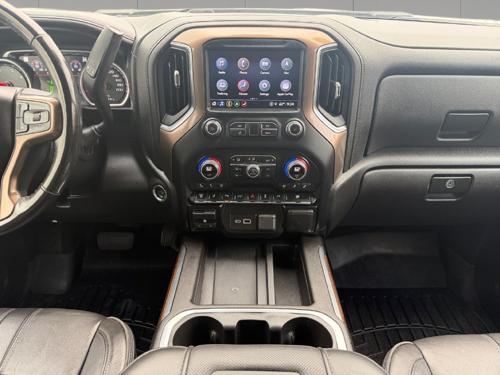 Used 2022 Chevrolet Silverado 2500 High Country w/ Safety Package II AWD/4WD image 16