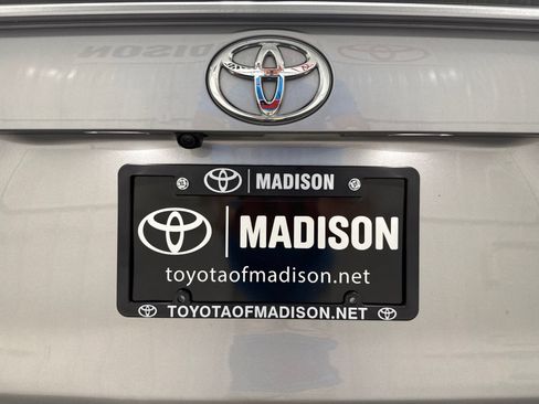 Used 2024 Toyota RAV4 XLE AWD/4WD image 42