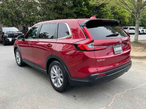 Used 2023 Honda CR-V EX-L image 5
