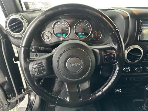 Certified 2018 Jeep Wrangler Unlimited Sahara w/ Connectivity Group image 22