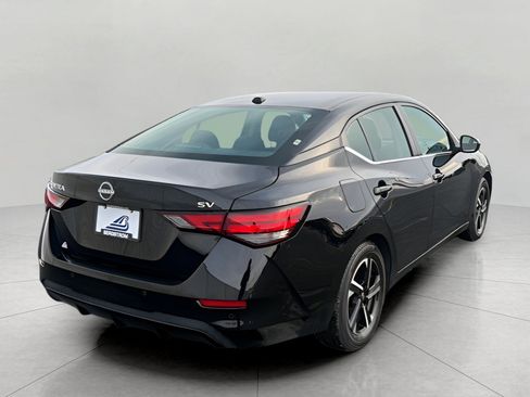 Used 2024 Nissan Sentra SV image 8