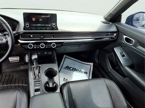 Used 2023 Honda Civic Sport image 15