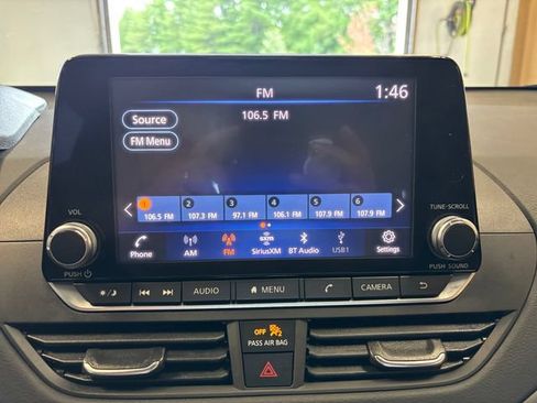 Used 2022 Nissan Altima 2.5 SV AWD/4WD image 19