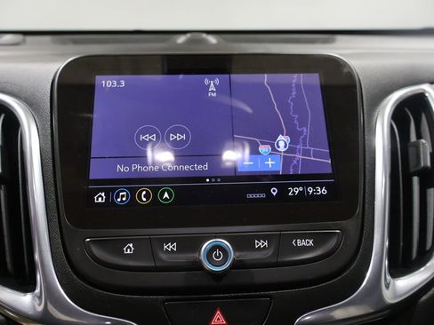 Used 2021 Chevrolet Equinox LT image 24