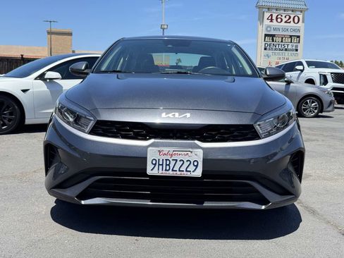 Used 2023 Kia Forte LXS FWD image 5