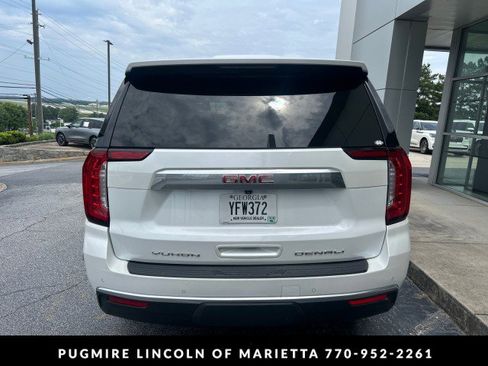 Used 2024 GMC Yukon Denali RWD image 6