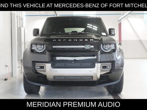 Used 2023 Land Rover Defender 110 X AWD/4WD image 2