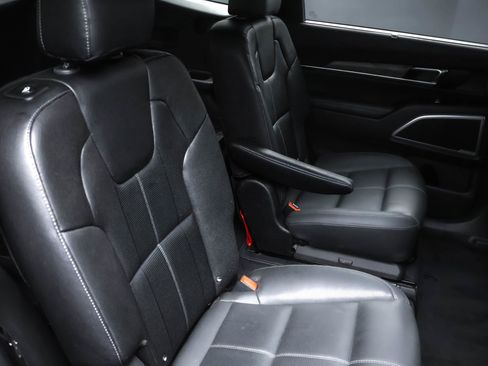Used 2021 Kia Telluride EX w/ EX Premium Package AWD/4WD image 31