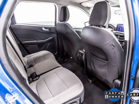 Used 2021 Ford Escape SE image 31
