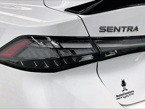 New 2026 Nissan Sentra SR w/ SR Premium Package FWD image 18