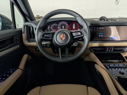 New 2026 Porsche Cayenne AWD/4WD image 21