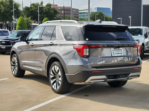 Used 2025 Ford Explorer Platinum w/ LUX Leather Package AWD/4WD image 5