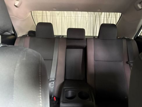 Used 2018 Toyota Corolla LE FWD image 20