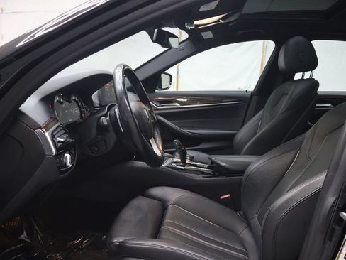 Used 2018 BMW 540i RWD image 15
