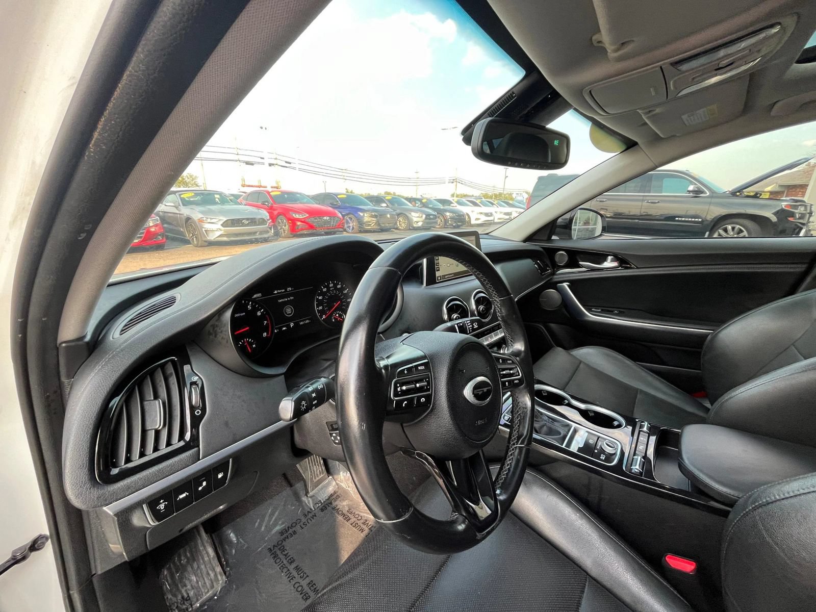 Used 2018 Kia Stinger Premium RWD image 26