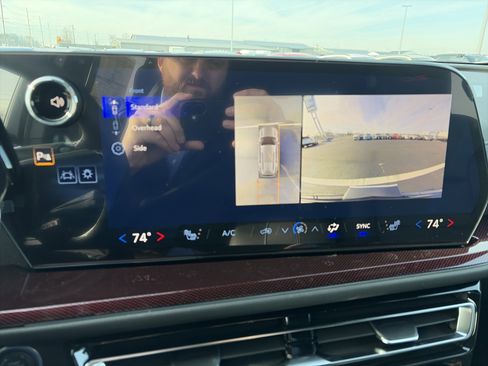 New 2026 Chevrolet Traverse Z71 w/ Enhanced Driving Package image 24