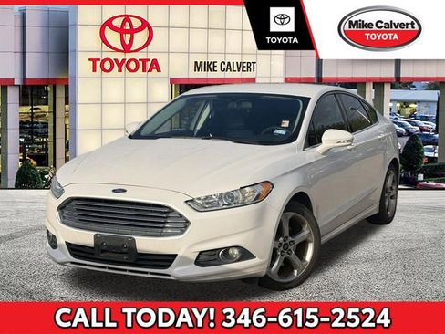 Used 2014 Ford Fusion SE w/ Equipment Group 201A image 1