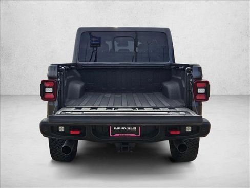 Used 2020 Jeep Gladiator Rubicon AWD/4WD image 6