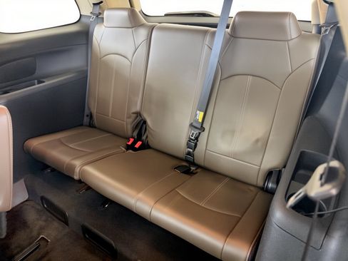 Used 2017 GMC Acadia Limited SLT FWD image 31