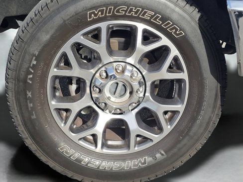 Used 2022 Ford F250 Lariat w/ Lariat Ultimate Package image 21