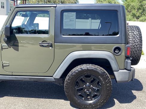 Used 2015 Jeep Wrangler Sport AWD/4WD image 4