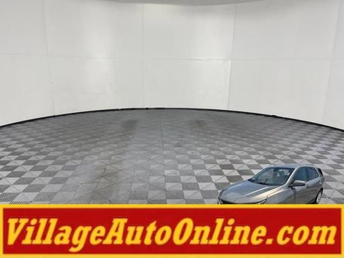 Used 2019 Chevrolet Equinox LT AWD/4WD image 24