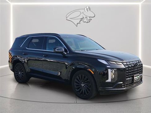 Used 2025 Hyundai Palisade Calligraphy AWD/4WD image 3
