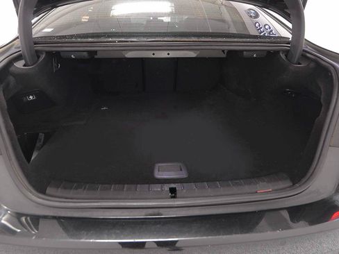 Used 2019 BMW 530e w/ Premium Package RWD image 13
