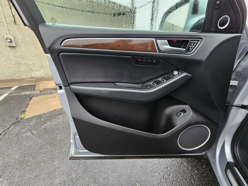 Used 2016 Audi Q5 2.0T Premium Plus w/ Technology Package image 15