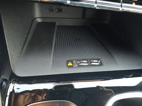 New 2026 Chevrolet Traverse LT w/ Midnight/Sport Edition image 37