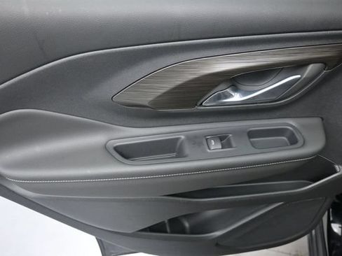 Used 2023 GMC Terrain SLE w/ Driver Convenience Package FWD image 19