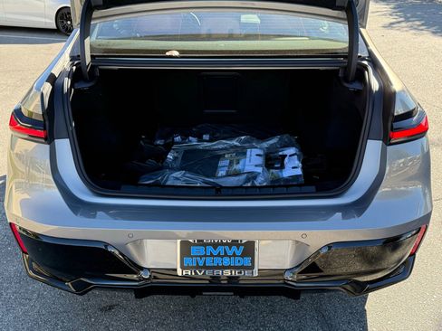 New 2026 BMW 740i w/ Premium Package image 15