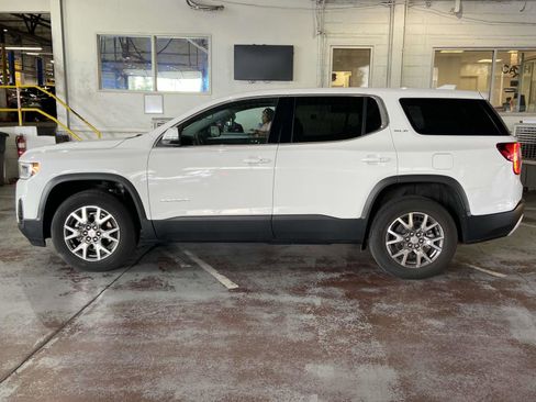 Used 2023 GMC Acadia SLE image 27