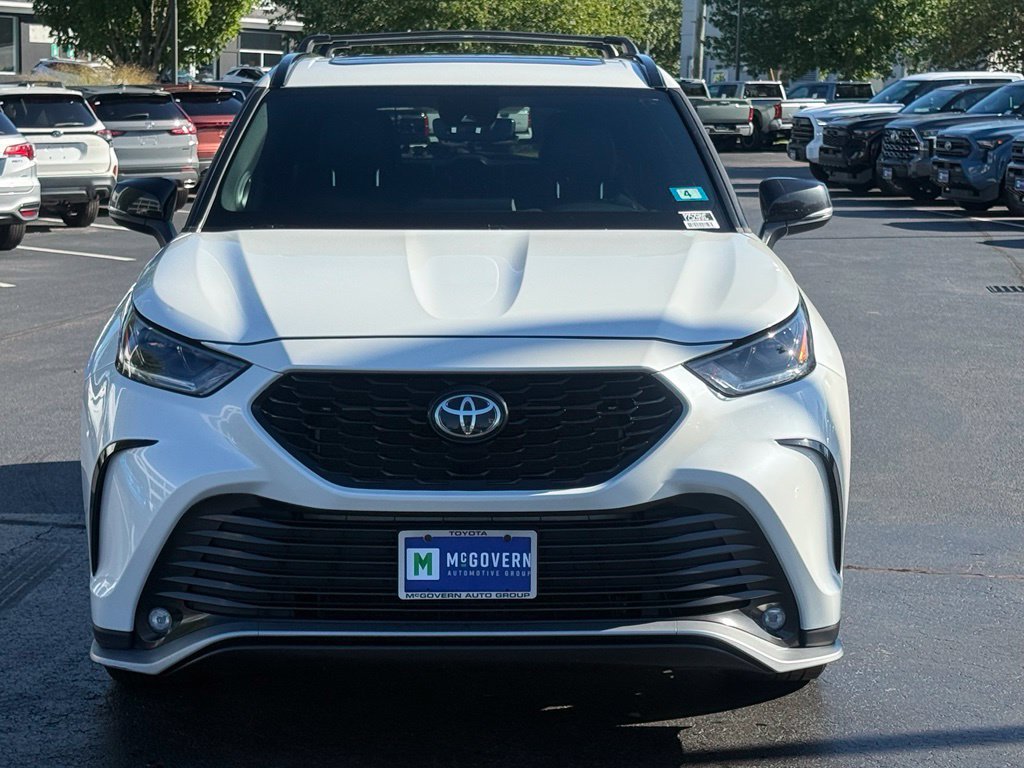 Certified 2021 Toyota Highlander XSE AWD/4WD image 13