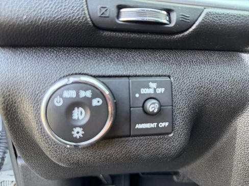 Used 2015 Chevrolet Traverse LT w/ Style and Technology Package AWD/4WD image 20