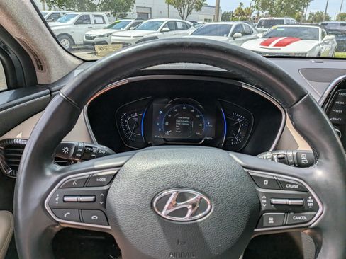 Used 2020 Hyundai Santa Fe Limited w/ Cargo Package FWD image 27