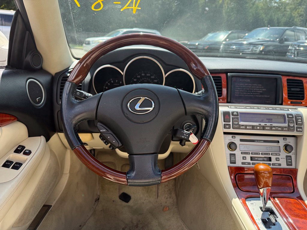 Used 2006 Lexus SC 430 Convertible RWD image 11