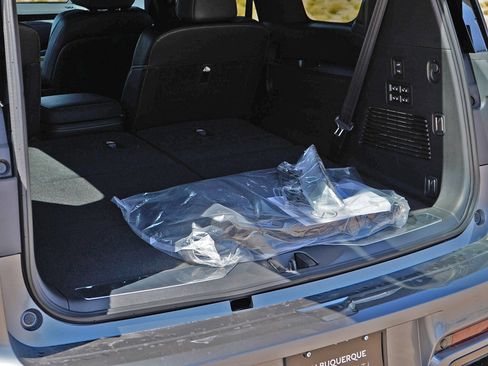 New 2026 INFINITI QX80 Autograph image 10