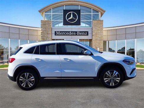 Certified 2025 Mercedes-Benz GLA 250 4MATIC image 5