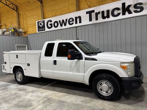 Used 2016 Ford F350 XL RWD image 3