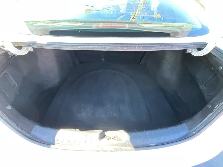 Used 2023 Kia Forte GT-Line w/ GT-Line Premium Package FWD image 8