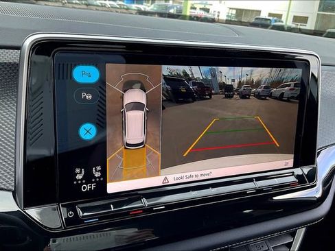 New 2025 Volkswagen Atlas Cross Sport SEL Premium R-Line image 21