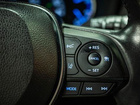 Used 2020 Toyota RAV4 XSE AWD/4WD image 20