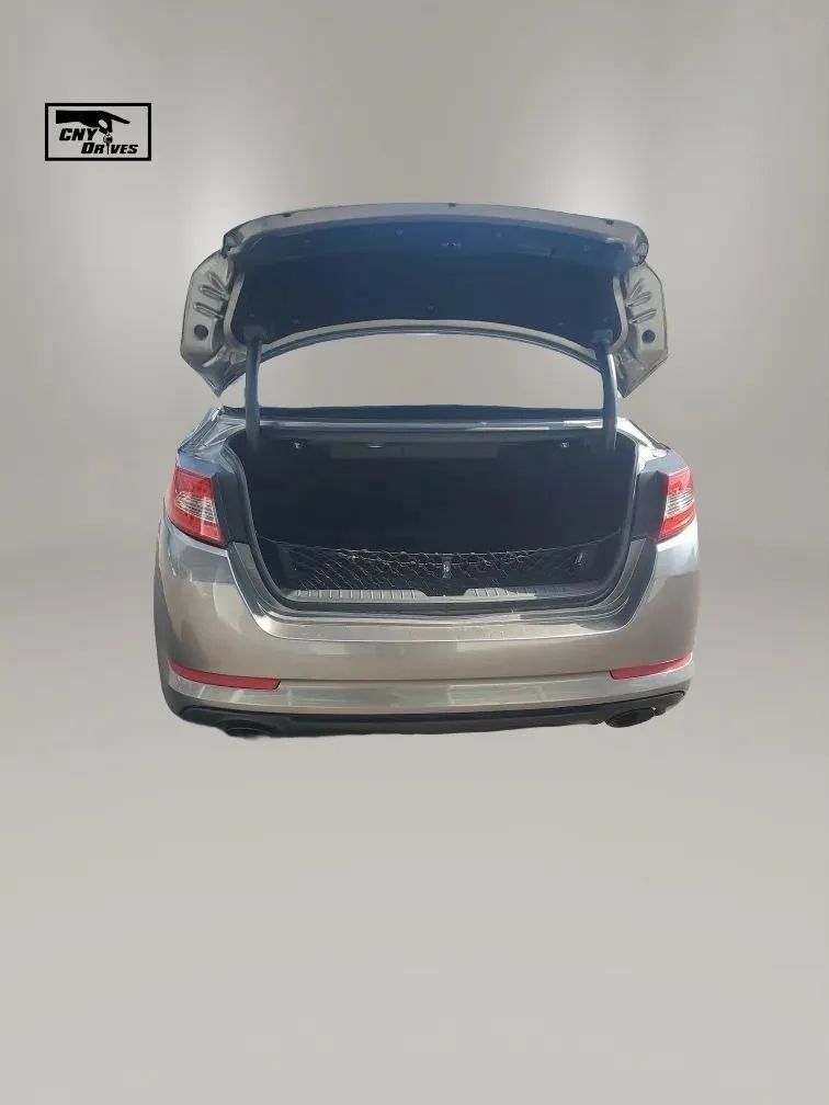 Used 2013 Kia Optima SX w/ Limited Pkg FWD image 13