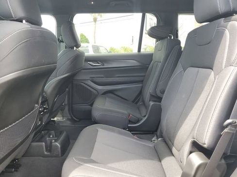 New 2024 Jeep Grand Cherokee L Laredo w/ Trailer Tow Package image 8