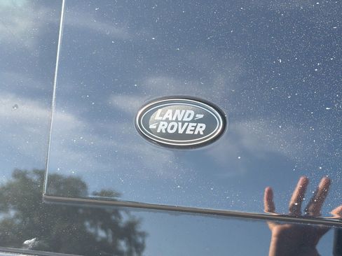 Used 2022 Land Rover Defender 110 XS Edition AWD/4WD image 48